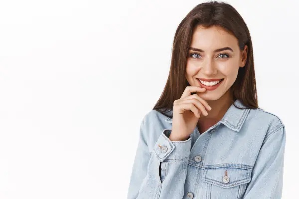 Si te preguntas cuánto vale un diseño de sonrisa en Colombia, es porque buscas transformar tu estética dental con resultados naturales y duraderos. Este procedimiento se ha convertido en una...